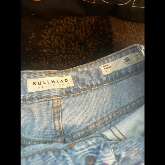 Bullhead Denim Mom Shorts - Picture 3 of 3